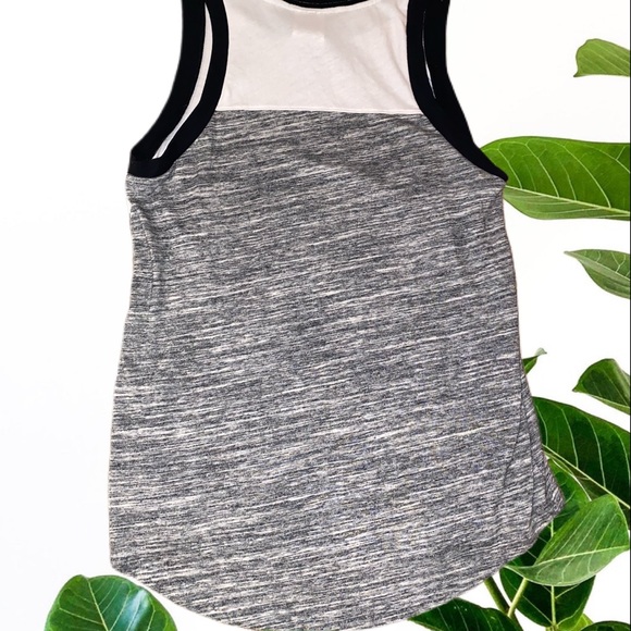 VS PINK Tank - Picture 2 of 4